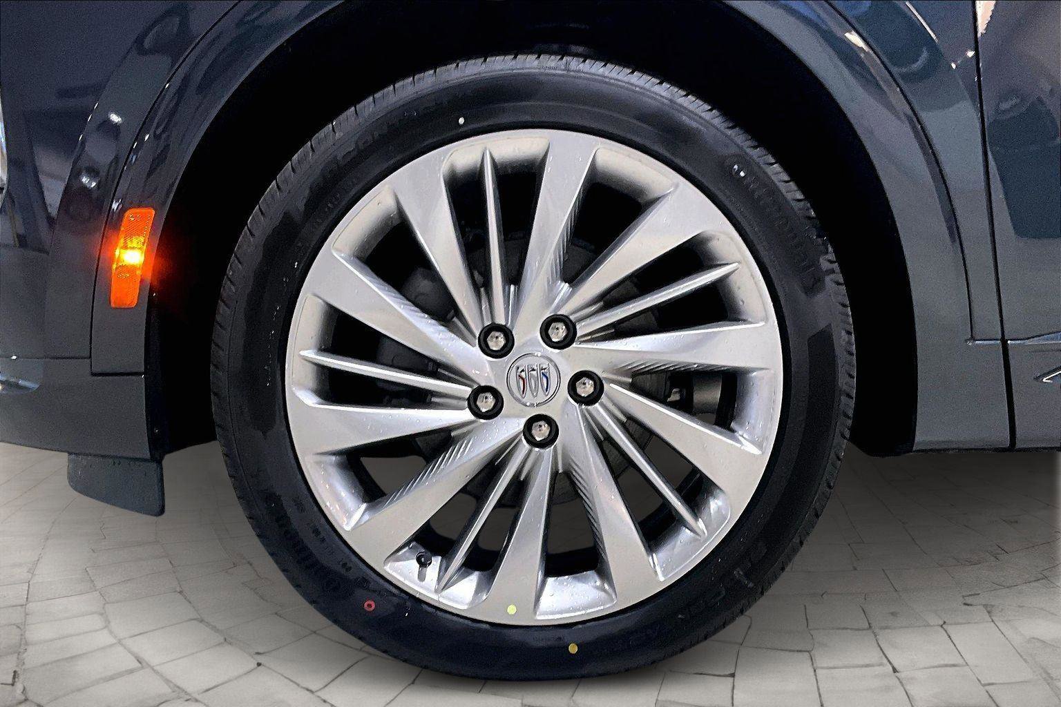 New 2026 Buick Envision Avenir image 15