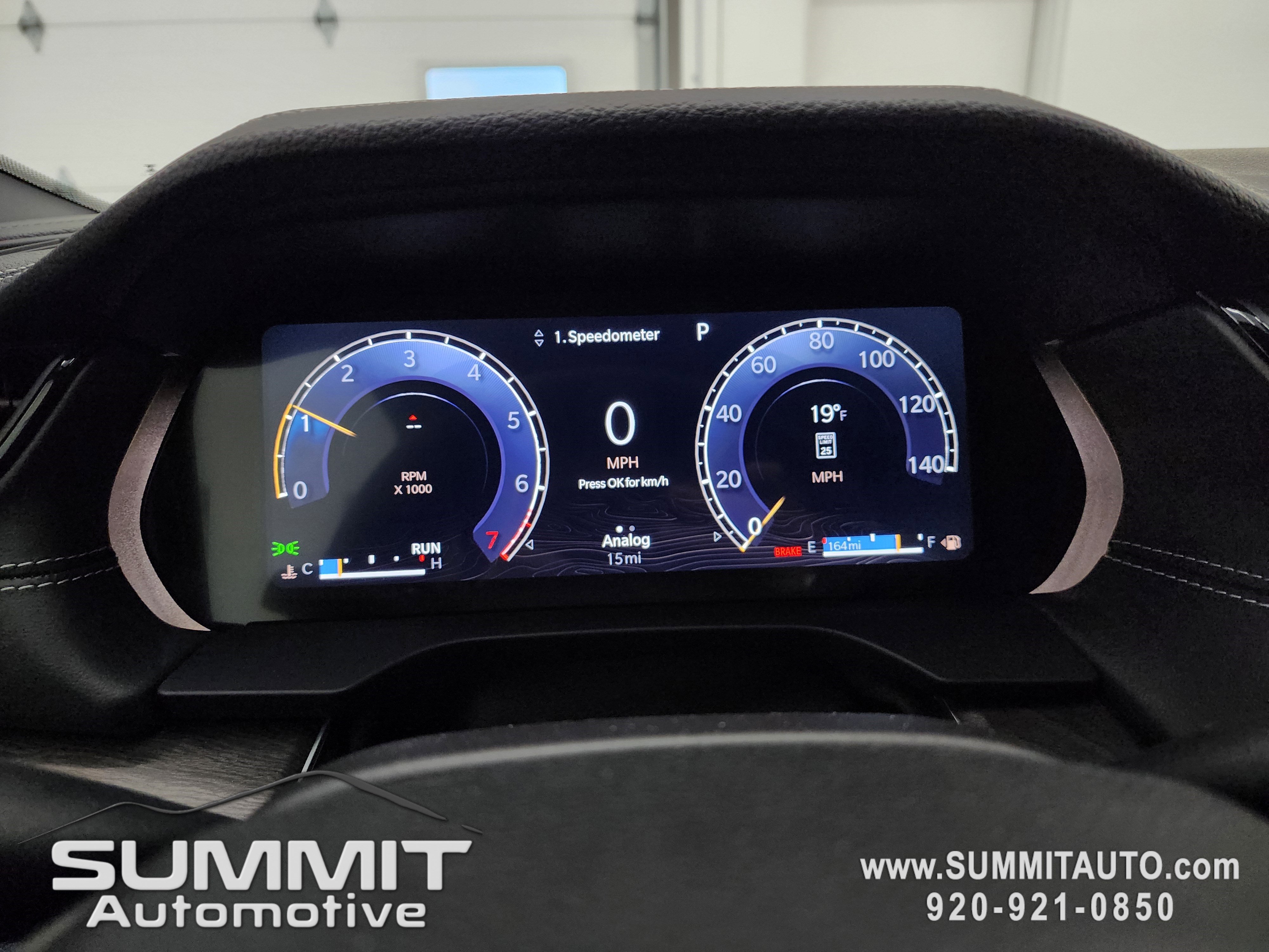 New 2026 Jeep Grand Cherokee Altitude image 10