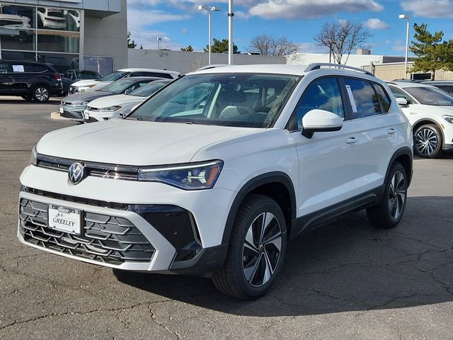 New 2026 Volkswagen Taos SE image 4