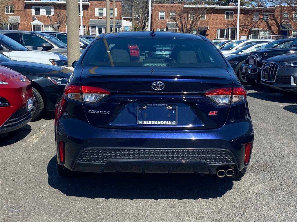Used 2022 Toyota Corolla SE image 4