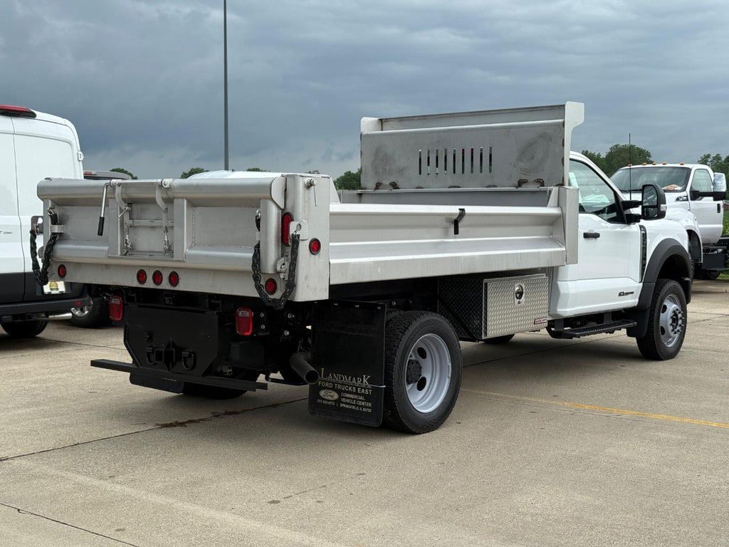 New 2025 Ford F450 XL w/ XL Chrome Package AWD/4WD image 3
