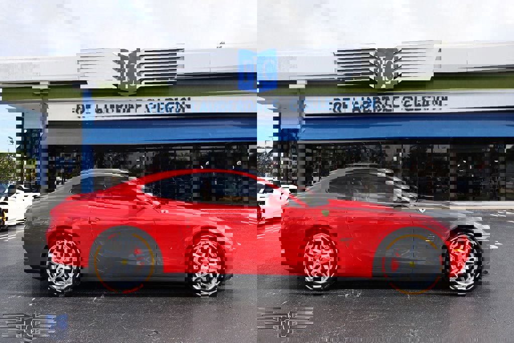 Used 2007 Ferrari 612 Scaglietti image 2