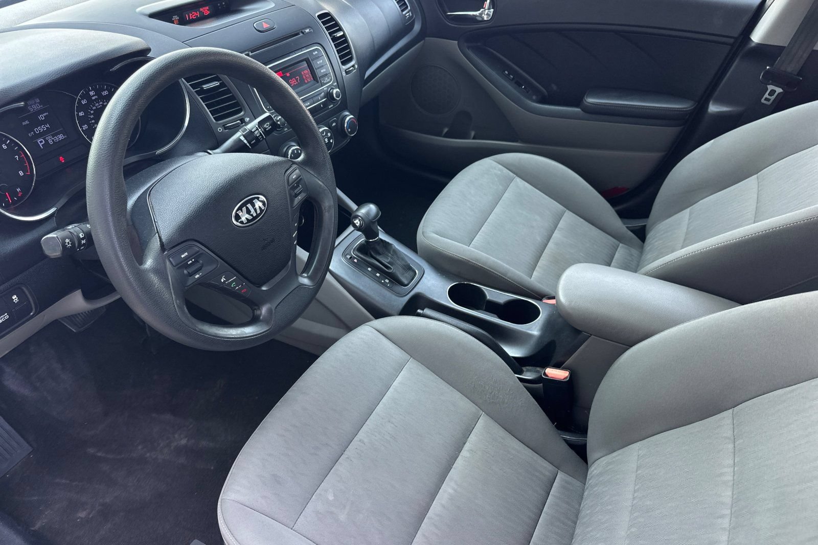 Used 2016 Kia Forte LX FWD image 10
