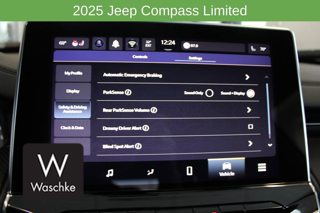 New 2025 Jeep Compass Limited w/ Sun & Sound Group image 52