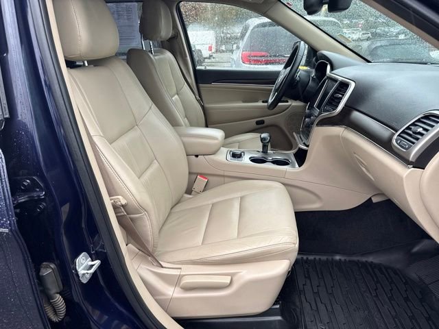 Used 2014 Jeep Grand Cherokee Limited w/ Trailer Tow Group IV image 9