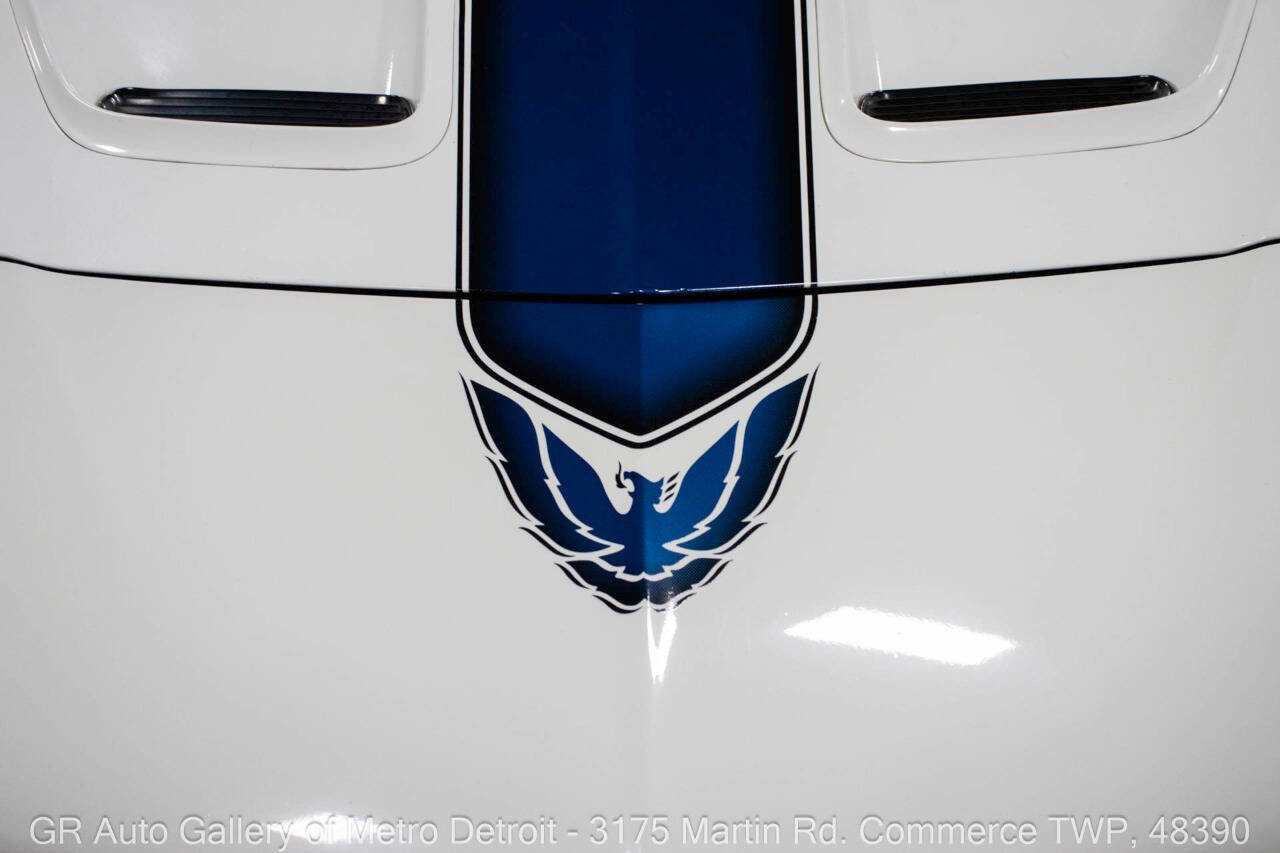 Used 1994 Pontiac Firebird Trans Am GT image 28