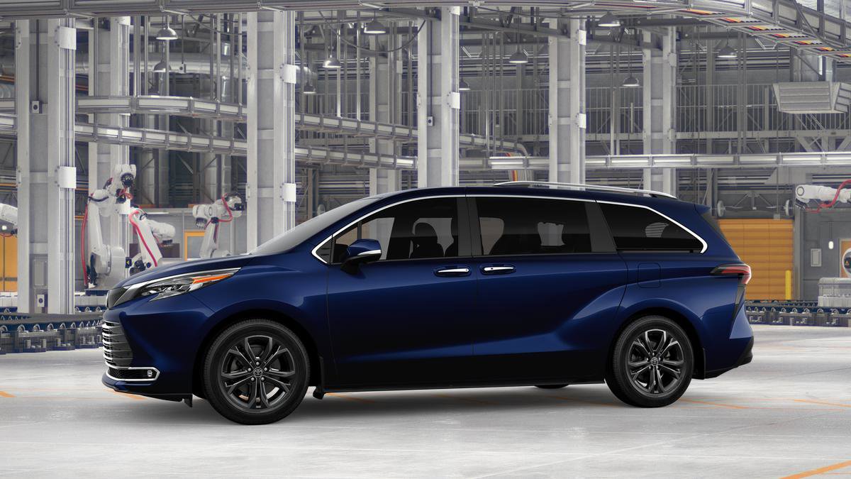 New 2026 Toyota Sienna Platinum AWD/4WD image 3