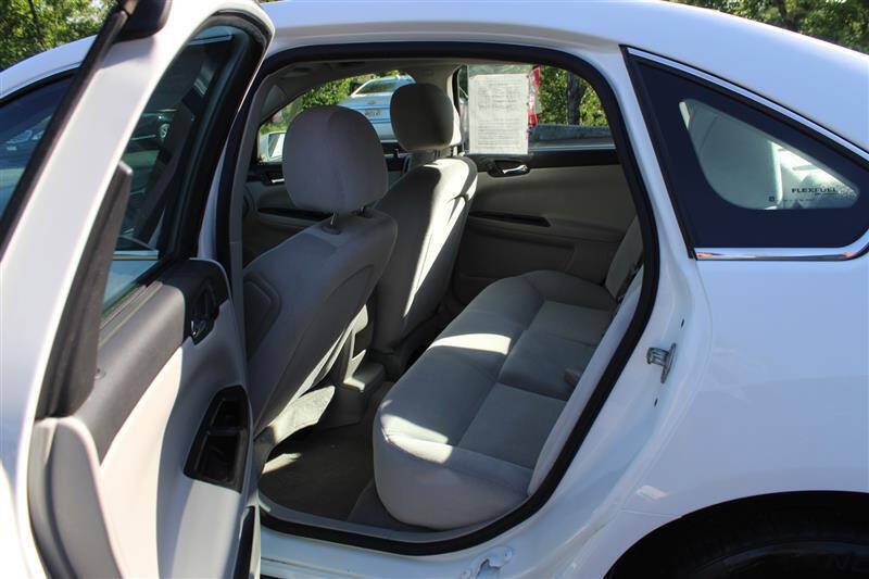 Used 2016 Chevrolet Impala Limited LS FWD image 19