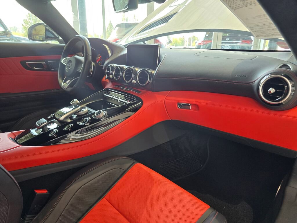 Used 2018 Mercedes-Benz AMG GT C image 22