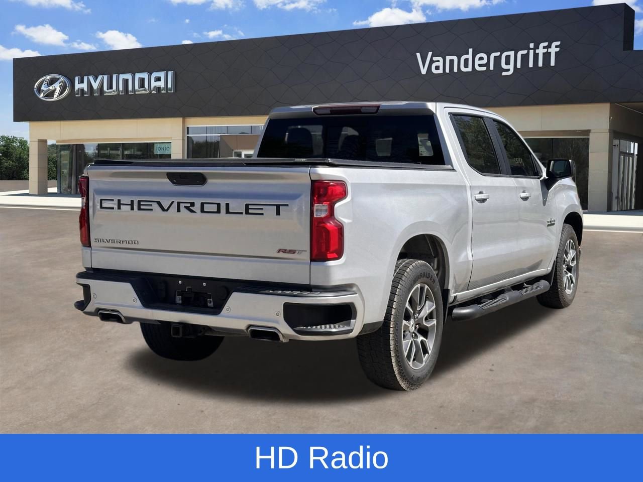 Used 2020 Chevrolet Silverado 1500 RST w/ Texas Edition image 14