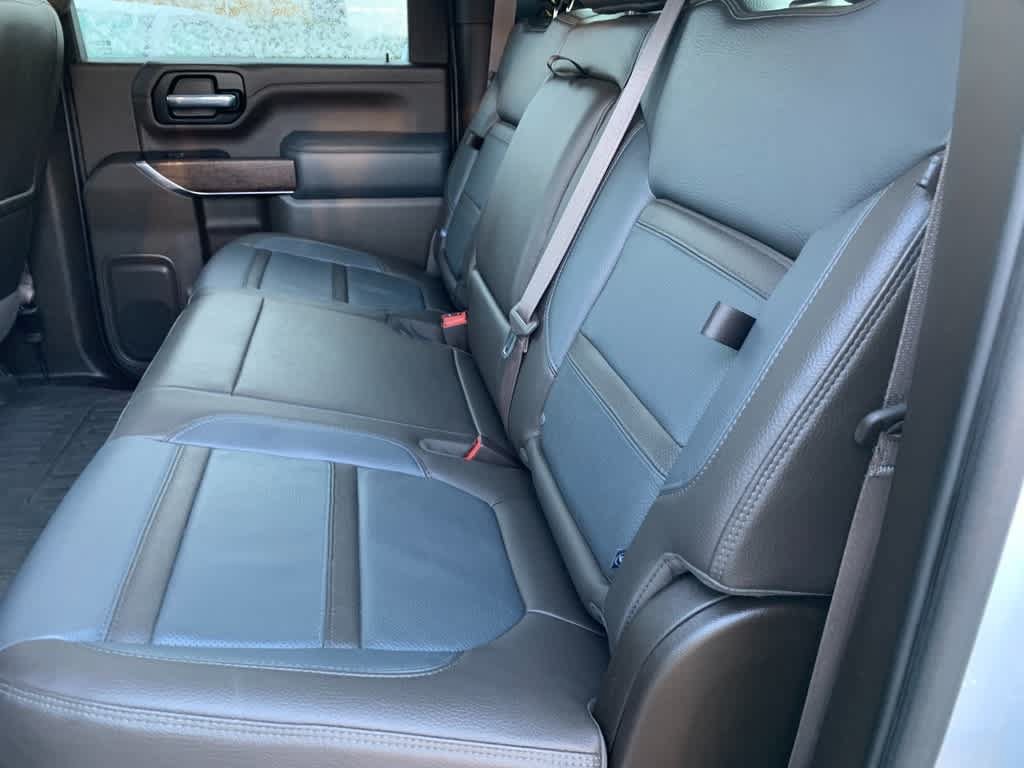 Certified 2022 GMC Sierra 2500 Denali w/ Denali Ultimate Package AWD/4WD image 23
