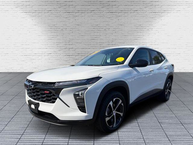 Used 2024 Chevrolet Trax RS image 8