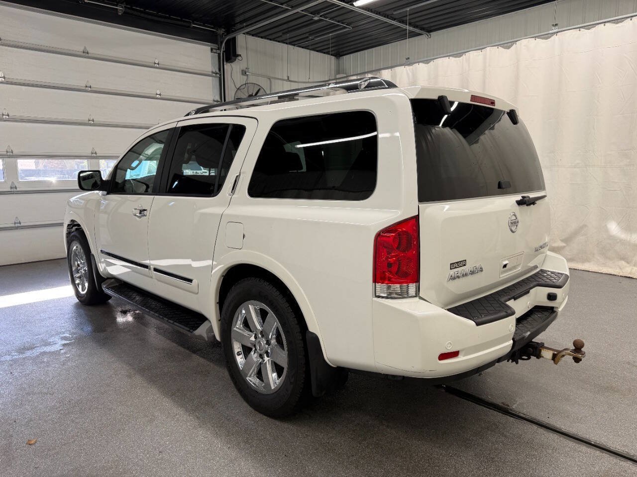 Used 2014 Nissan Armada Platinum w/ 2nd Row Captain Seat Package AWD/4WD image 6