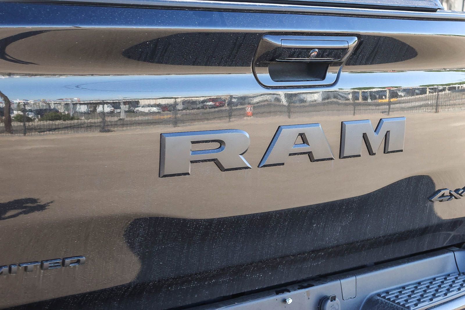 Used 2026 RAM 1500 Limited AWD/4WD image 12