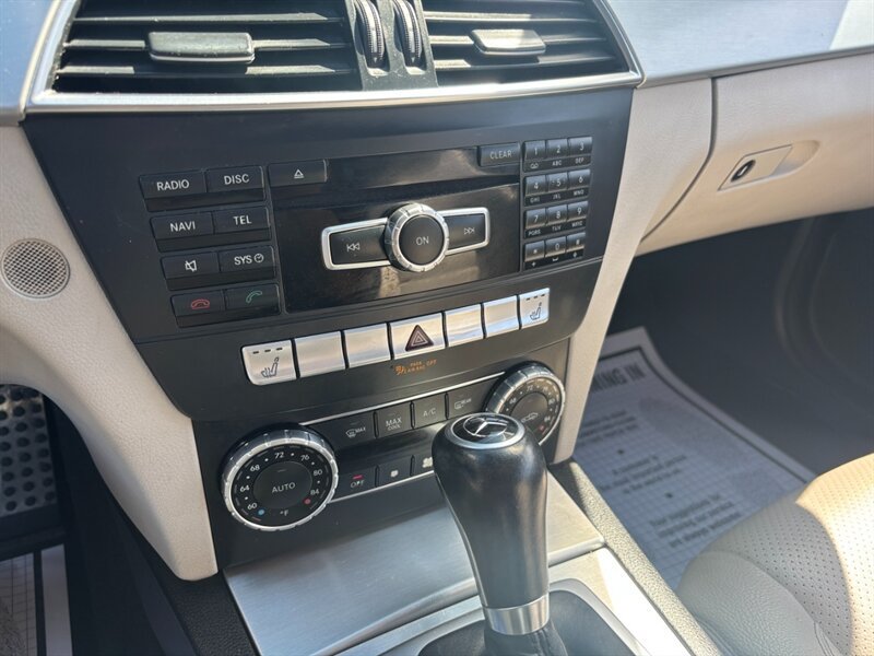 Used 2014 Mercedes-Benz C 250 Coupe image 17