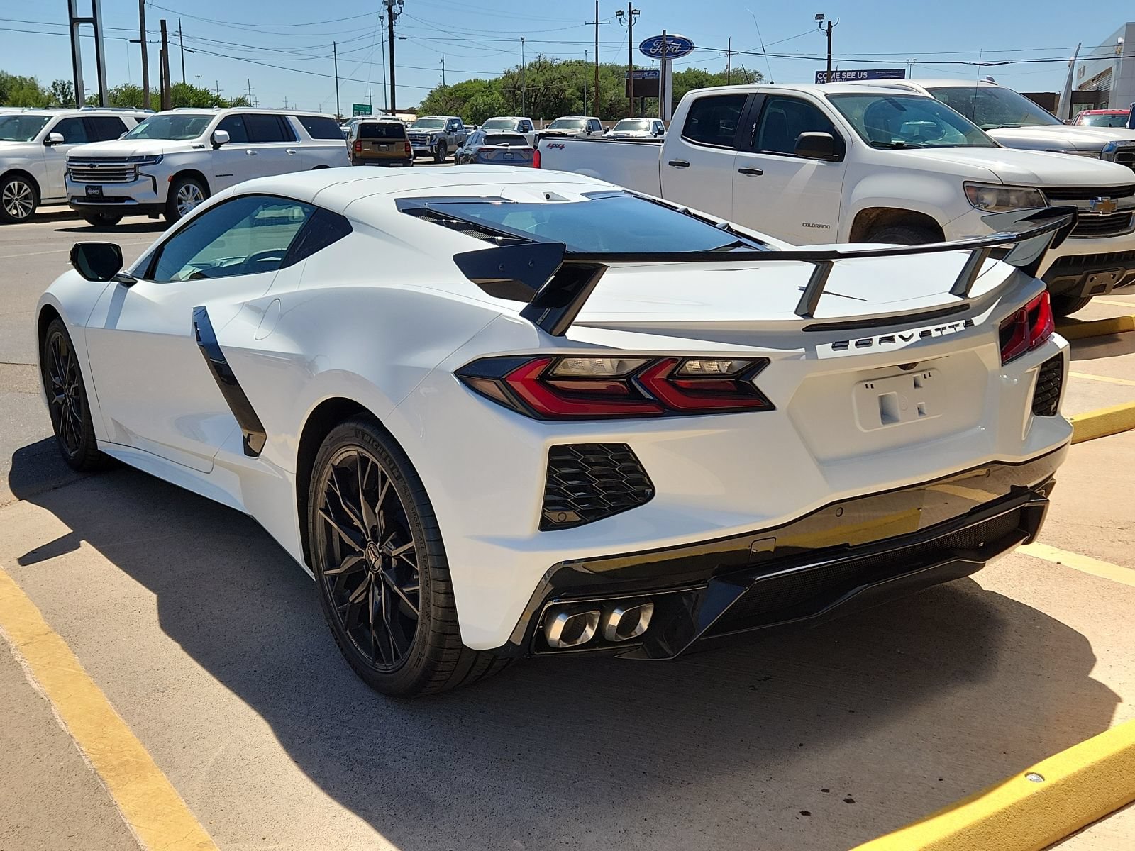 New 2026 Chevrolet Corvette Stingray Coupe w/ 1LT RWD image 2