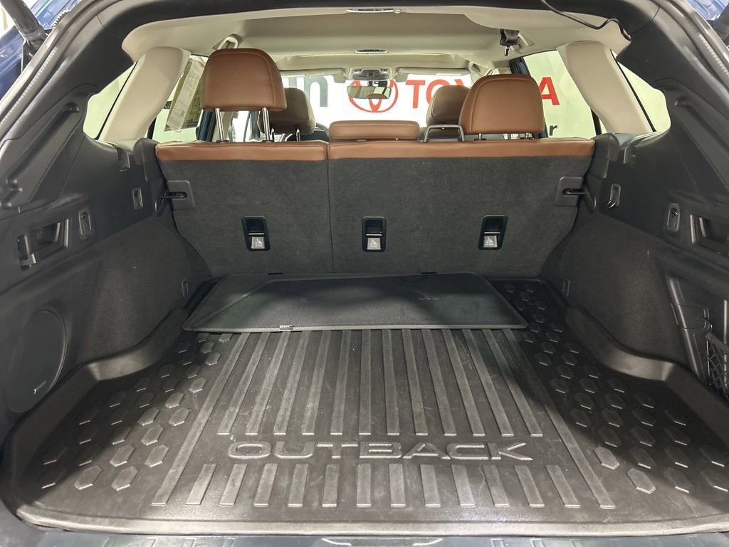 Used 2022 Subaru Outback Touring XT image 21
