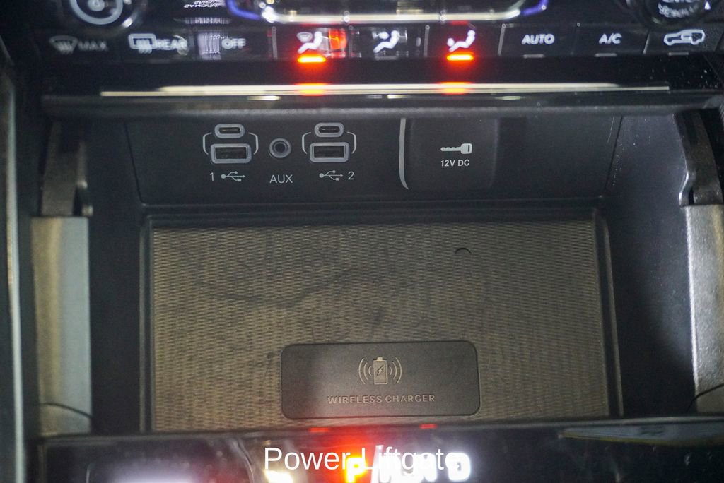 Used 2024 Jeep Grand Cherokee L Limited w/ Luxury Tech Group II image 23