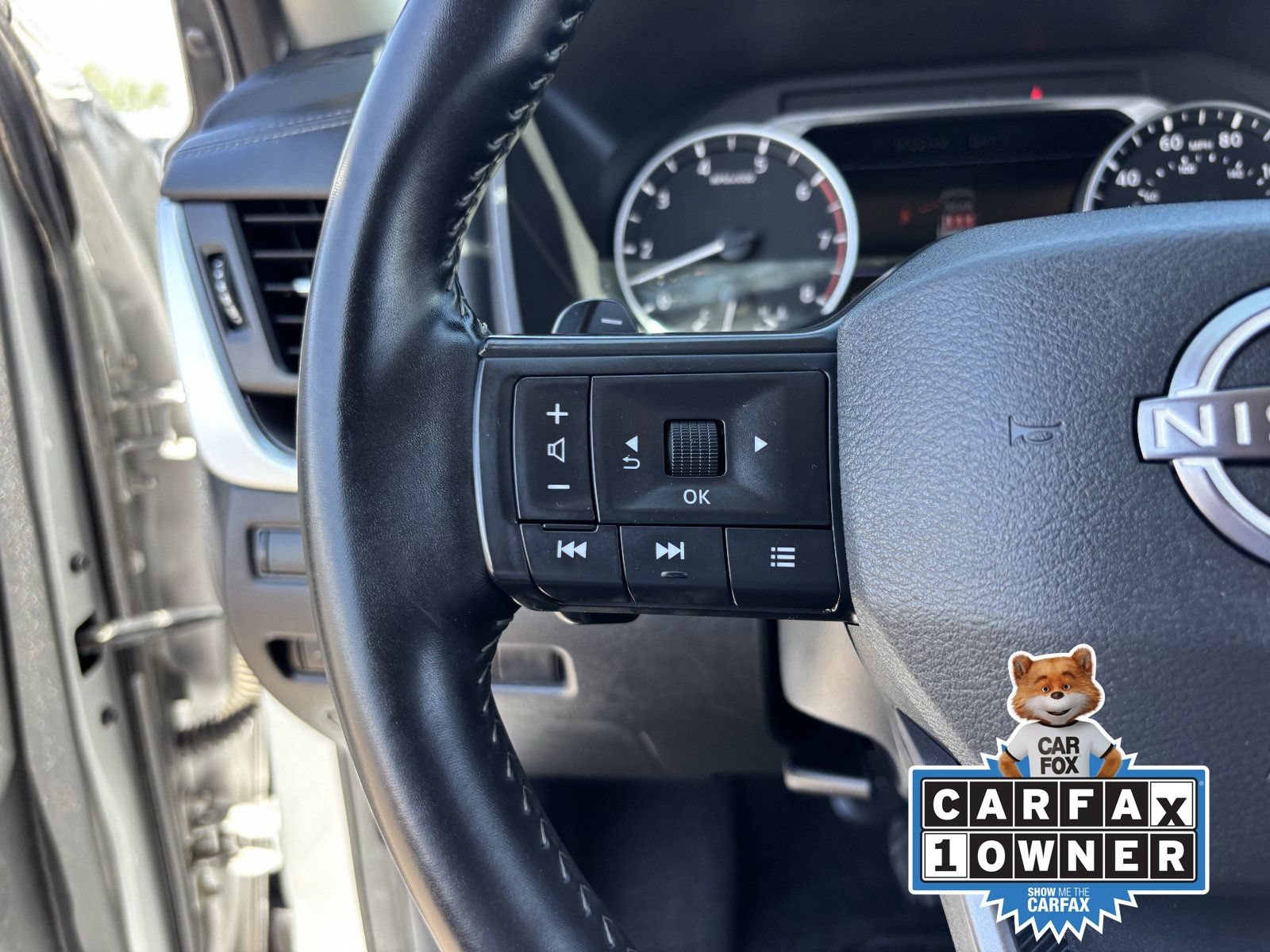 Used 2025 Nissan Rogue SV AWD/4WD image 29