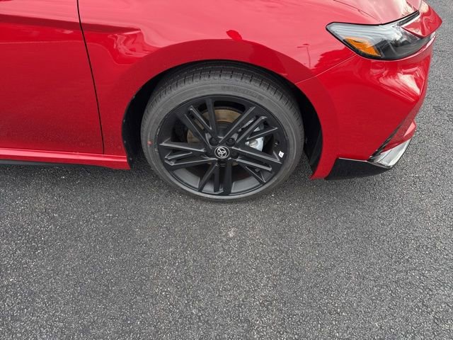 New 2026 Toyota Camry Hybrid image 2