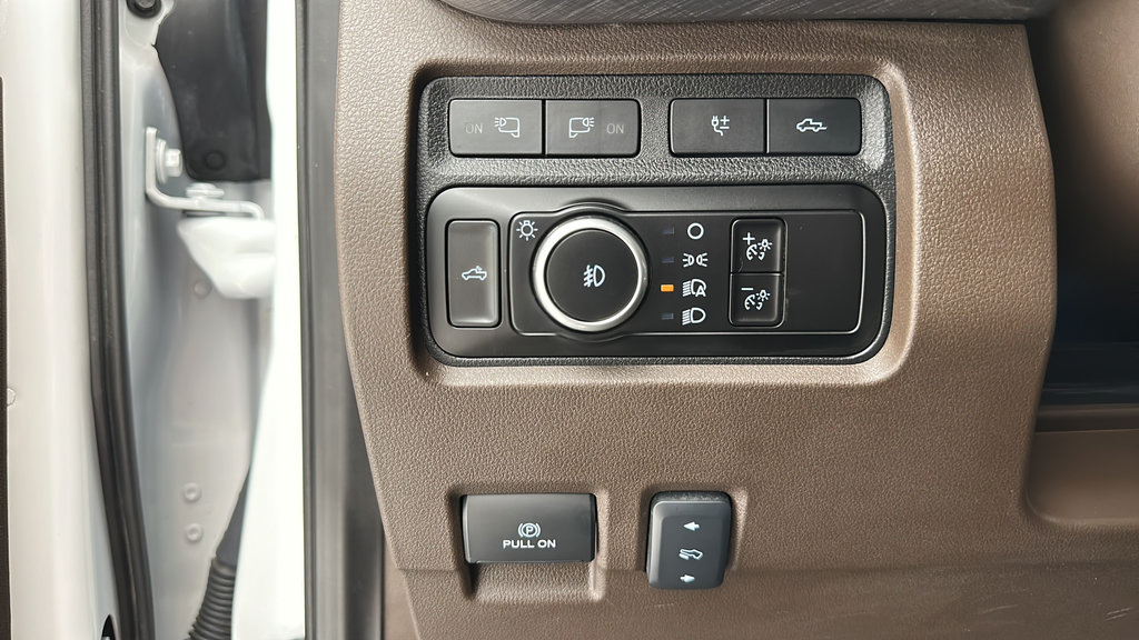 Used 2023 Ford F250 King Ranch w/ Tremor Off-Road Package AWD/4WD image 26