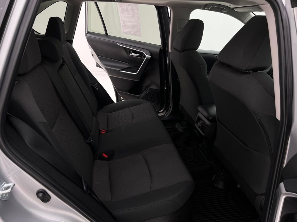 Used 2024 Toyota RAV4 XLE image 18
