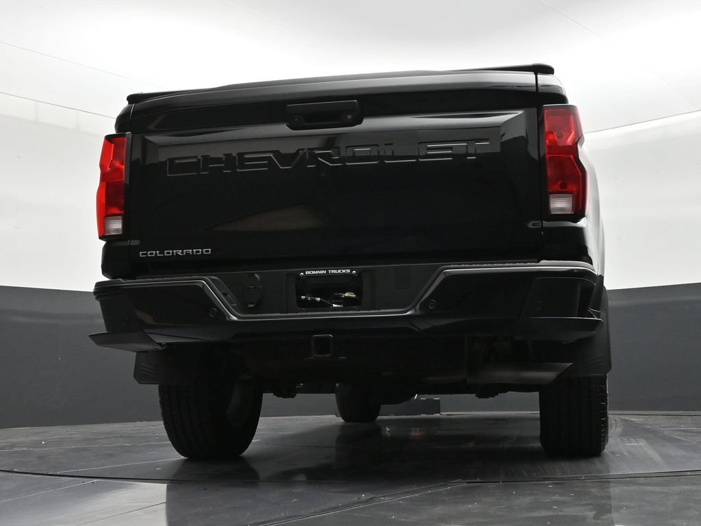 Used 2025 Chevrolet Colorado LT RWD image 23