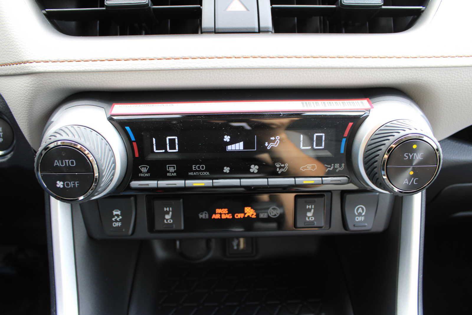 New 2025 Toyota RAV4 XLE image 22