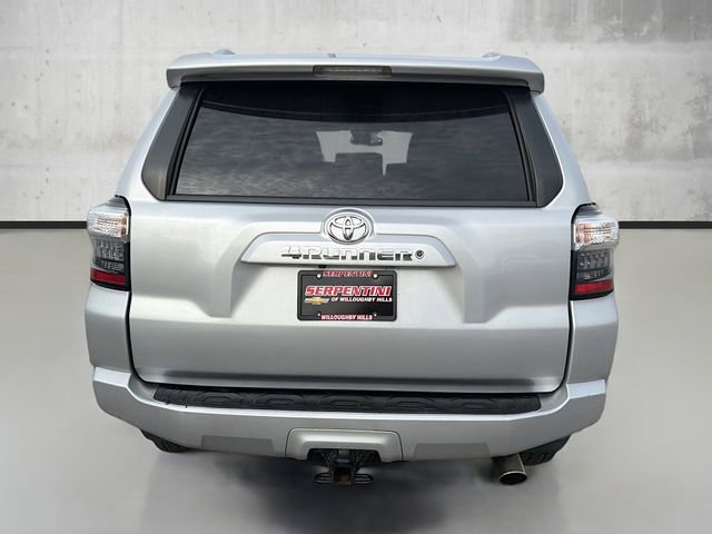 Used 2014 Toyota 4Runner SR5 image 6