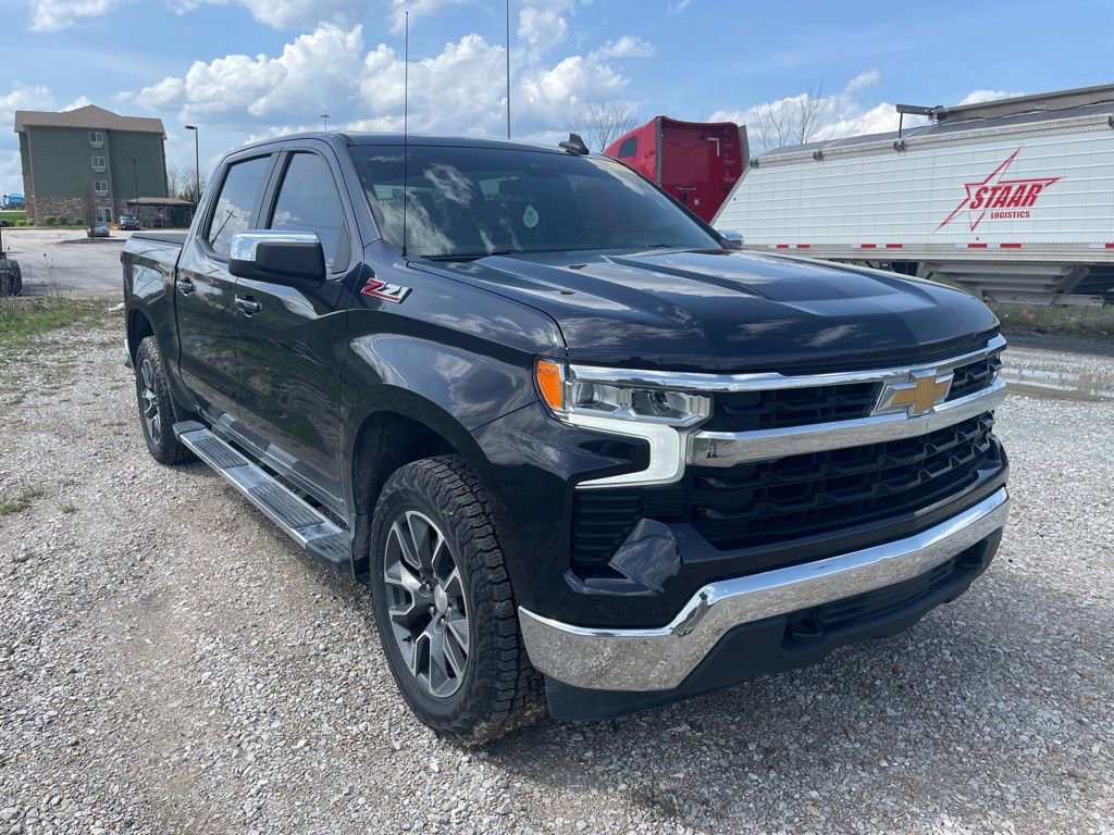 Used 2022 Chevrolet Silverado 1500 LT image 4