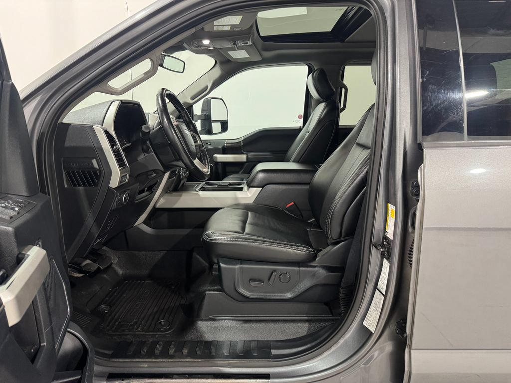 Used 2021 Ford F250 Lariat AWD/4WD image 14