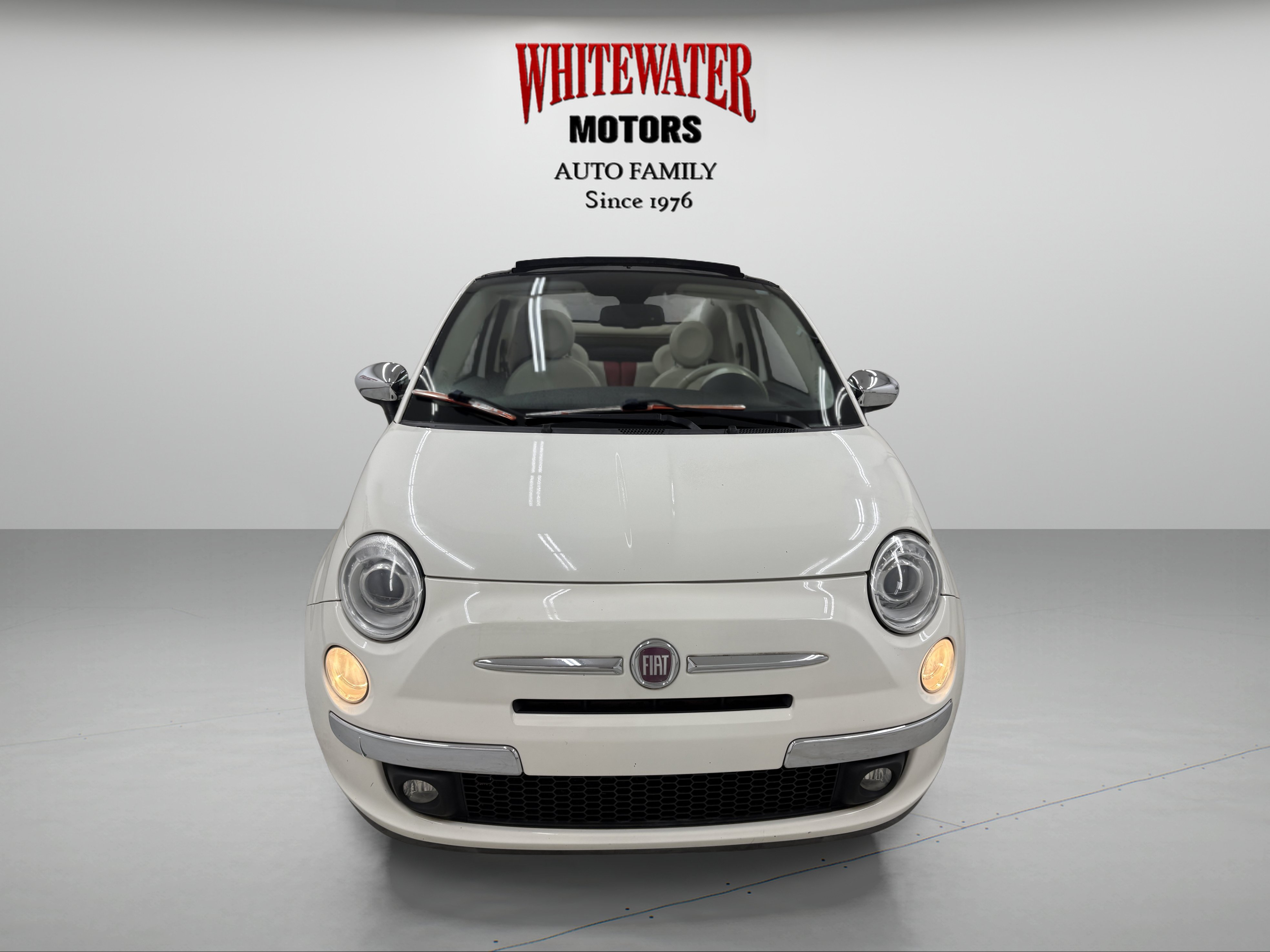 Used 2013 FIAT 500 Lounge w/ Luxury Leather Pkg FWD image 6