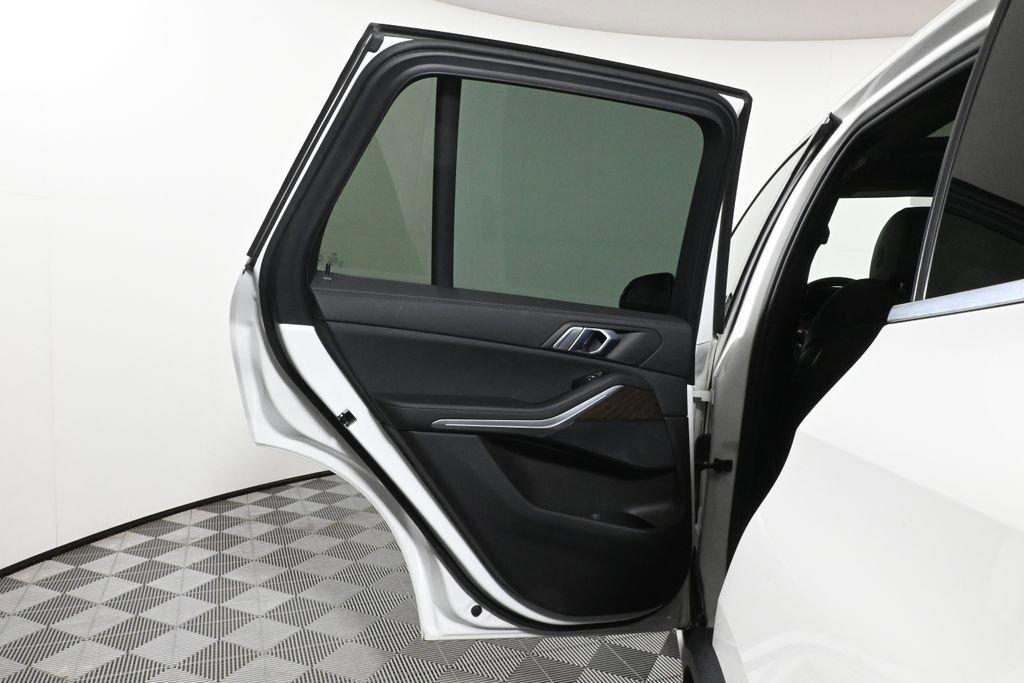 Used 2022 BMW X5 xDrive40i image 31