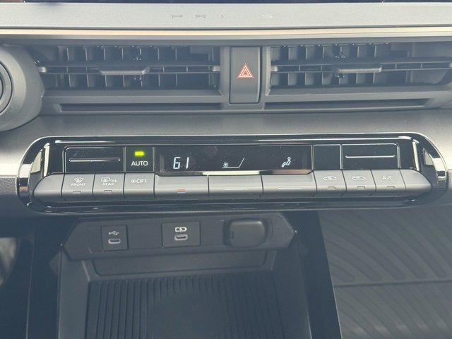 New 2026 Toyota Prius LE image 20