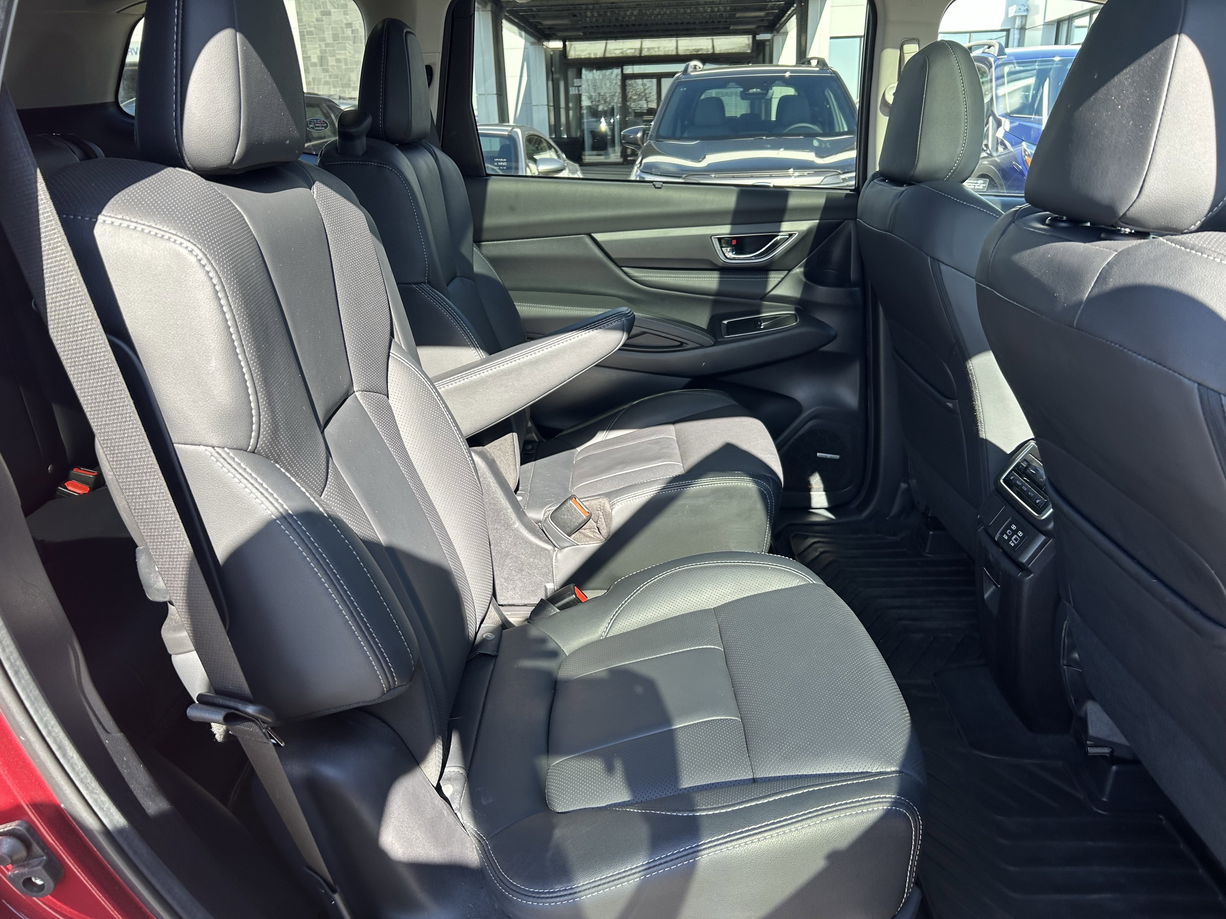 Certified 2023 Subaru Ascent Limited w/ Technology Package image 26