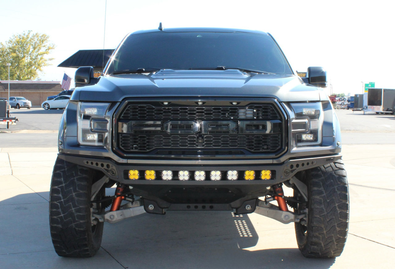 Used 2019 Ford F150 Raptor w/ Equipment Group 802A Luxury image 8