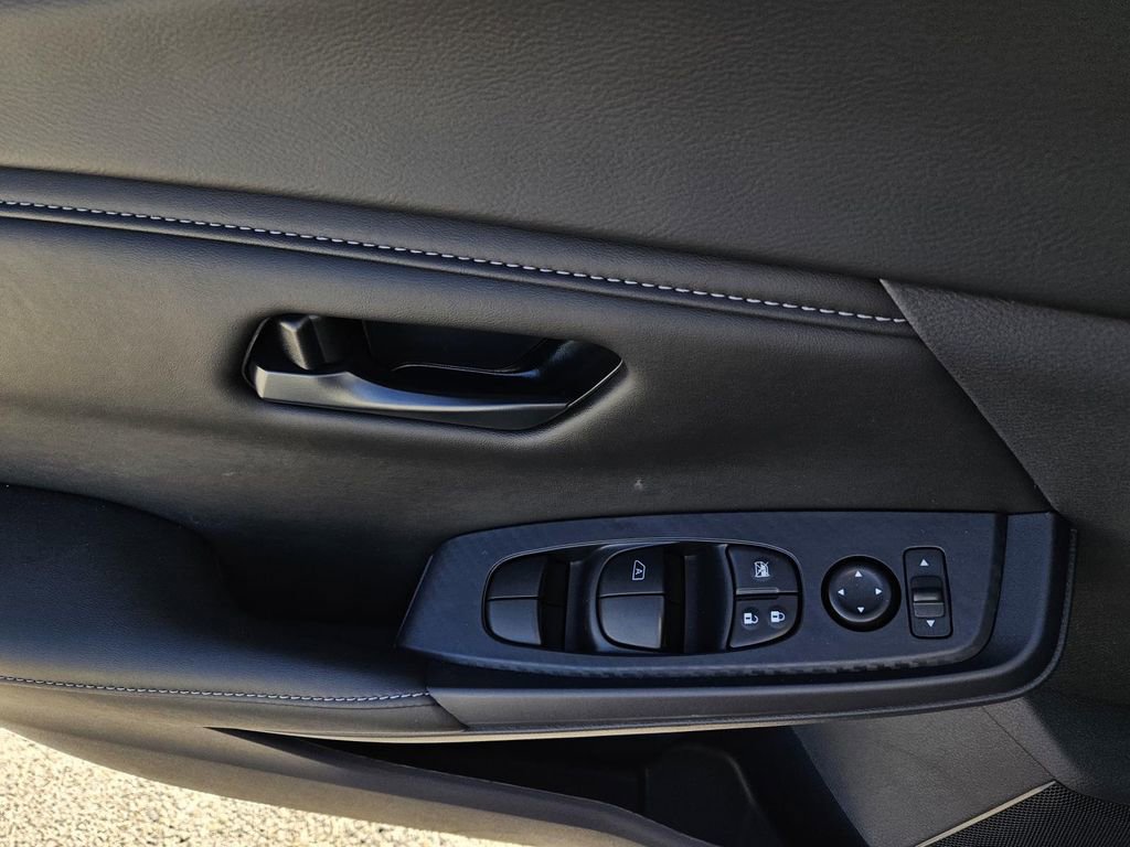 New 2025 Nissan Sentra S image 11