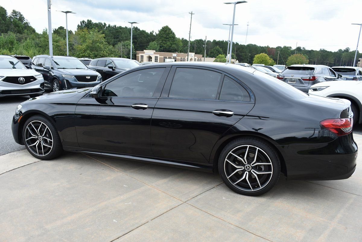 Used 2022 Mercedes-Benz E 350 Sedan w/ AMG Line Exterior image 8