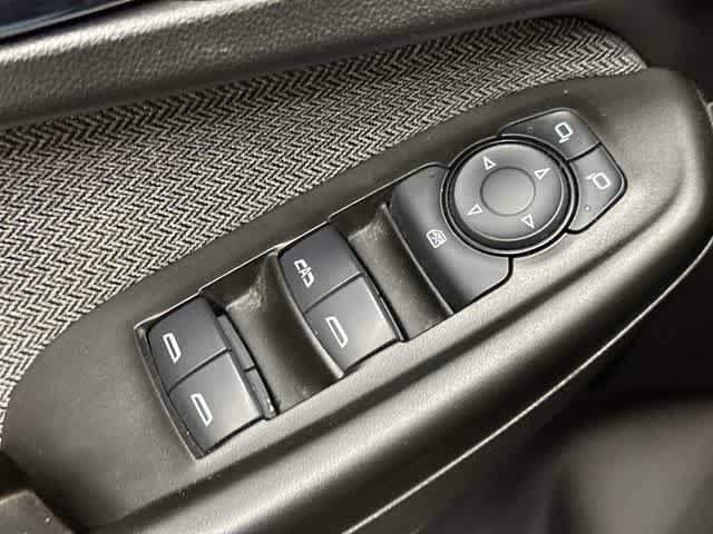 Used 2023 Chevrolet TrailBlazer LT FWD image 18