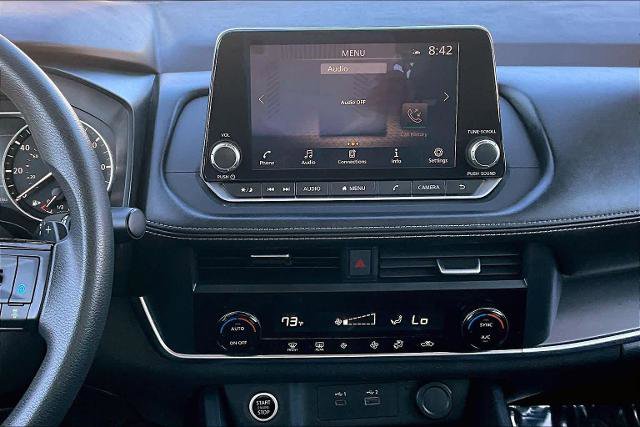 Certified 2023 Nissan Rogue SV image 7