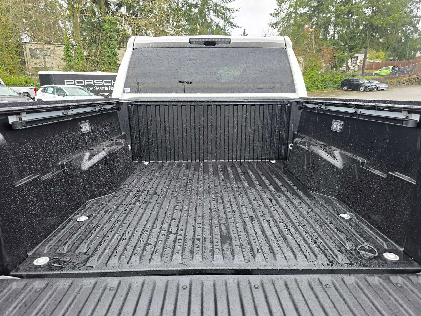 Used 2025 Toyota Tacoma TRD Sport image 17