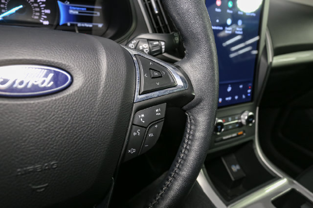 Used 2024 Ford Edge SEL w/ Convenience Package AWD/4WD image 29