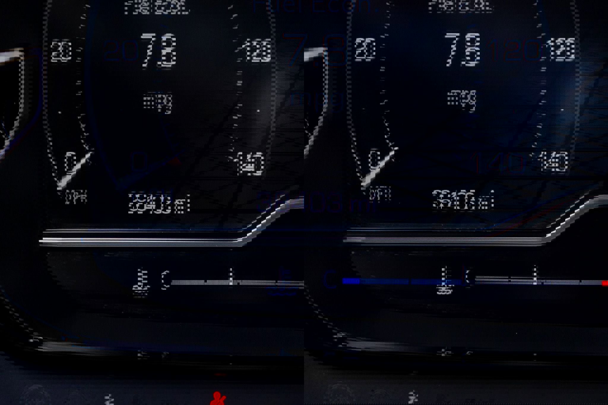 Used 2024 GMC Yukon Denali Ultimate AWD/4WD image 21