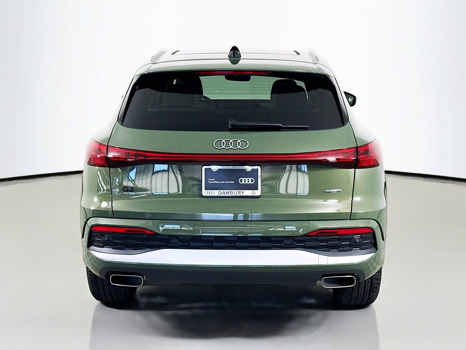Used 2025 Audi Q5 Premium AWD/4WD image 10