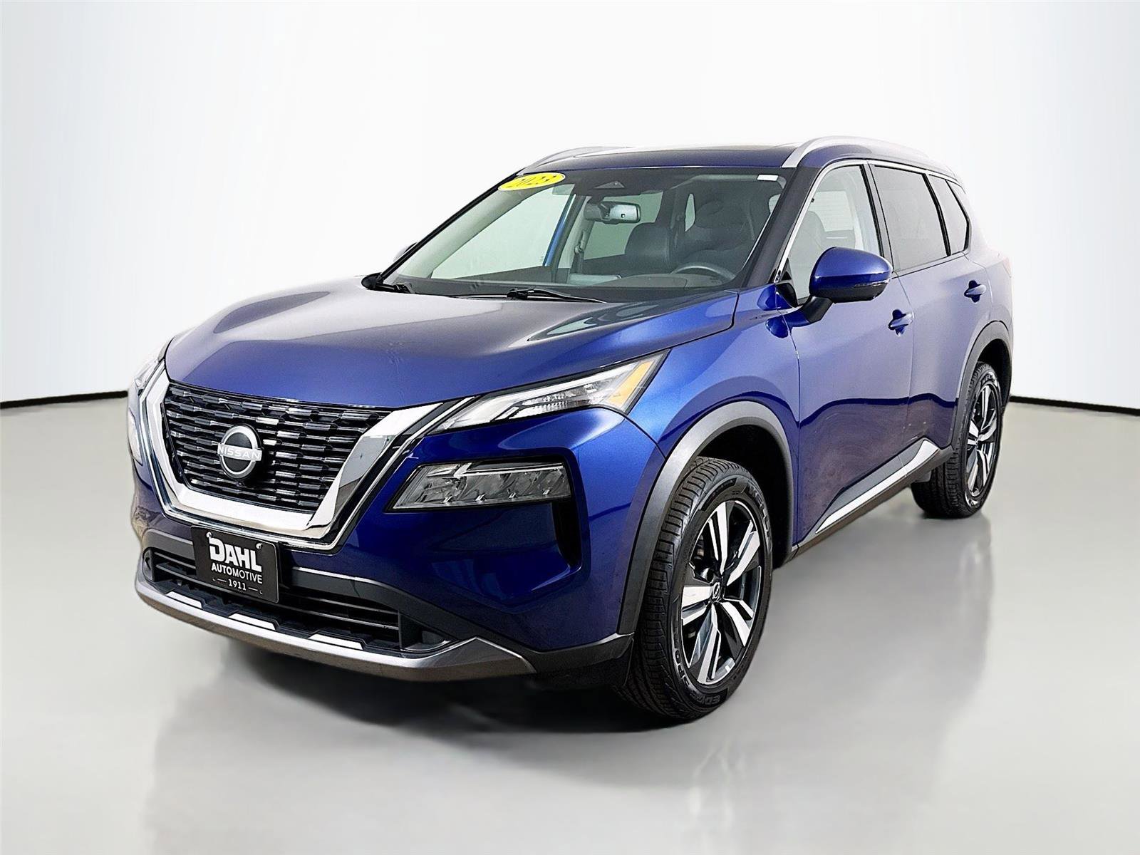 Used 2023 Nissan Rogue SL image 4