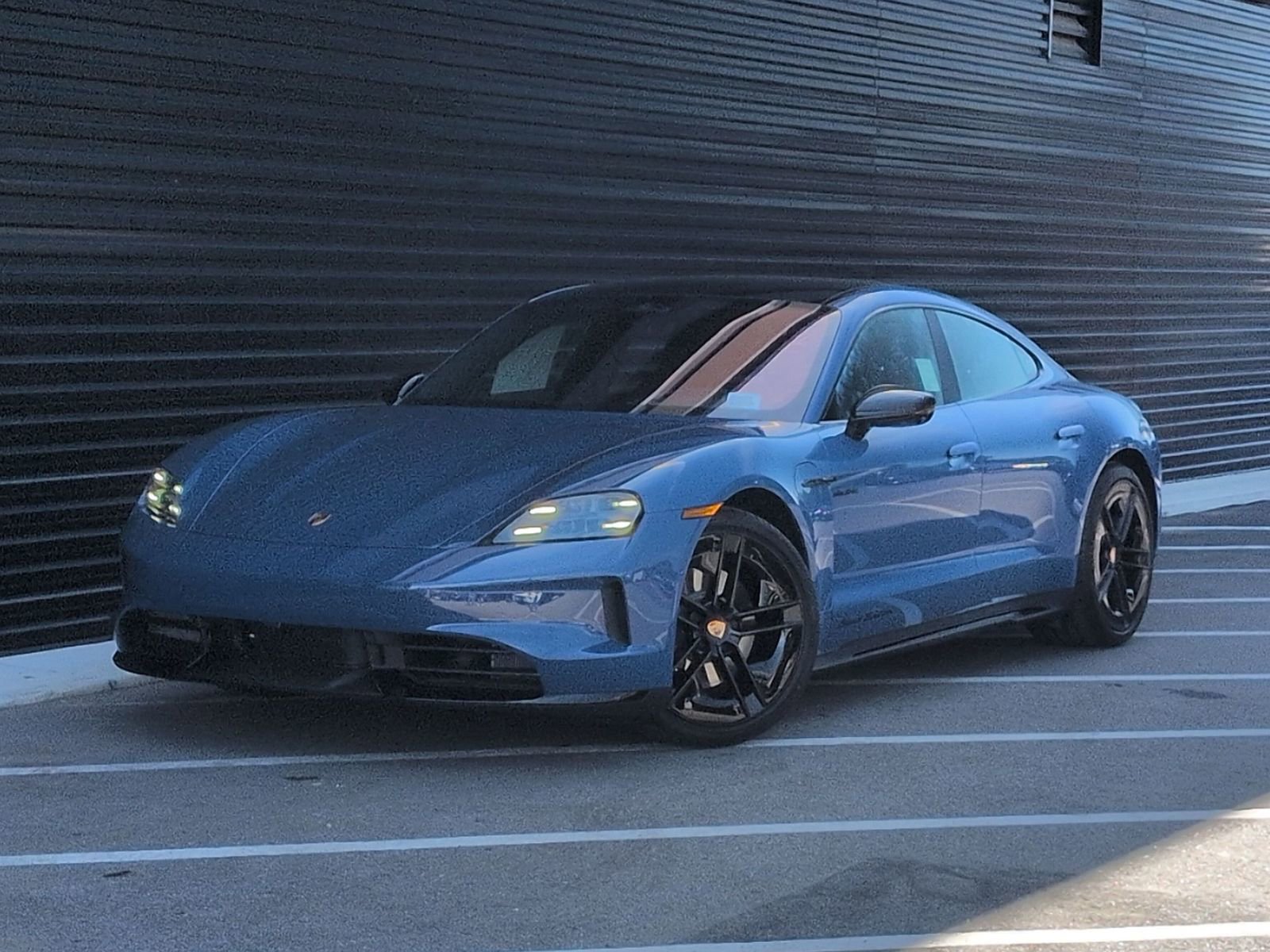 New 2026 Porsche Taycan 4S image 1