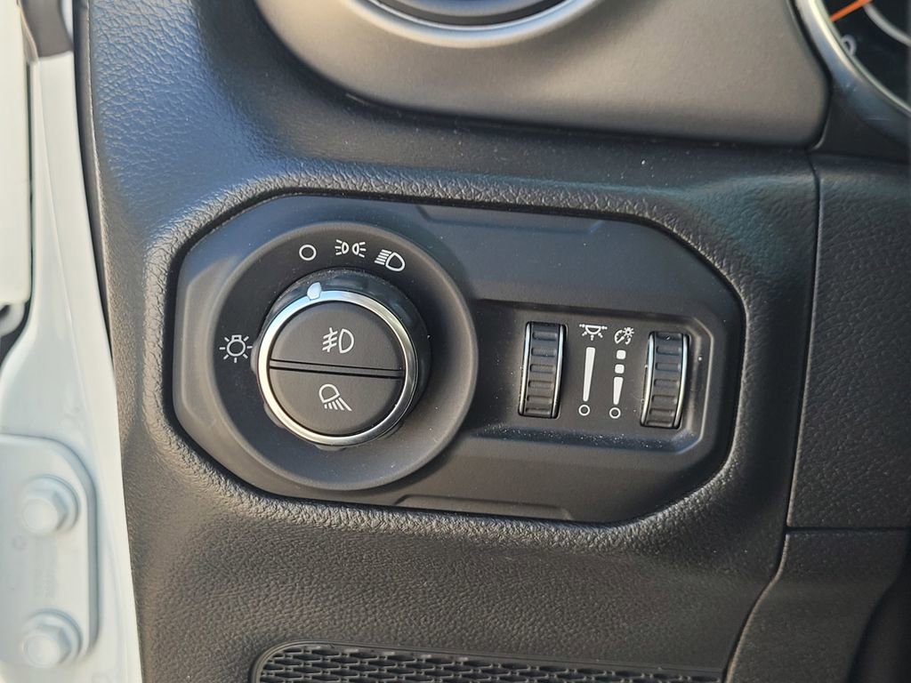 Used 2022 Jeep Gladiator Sport AWD/4WD image 28