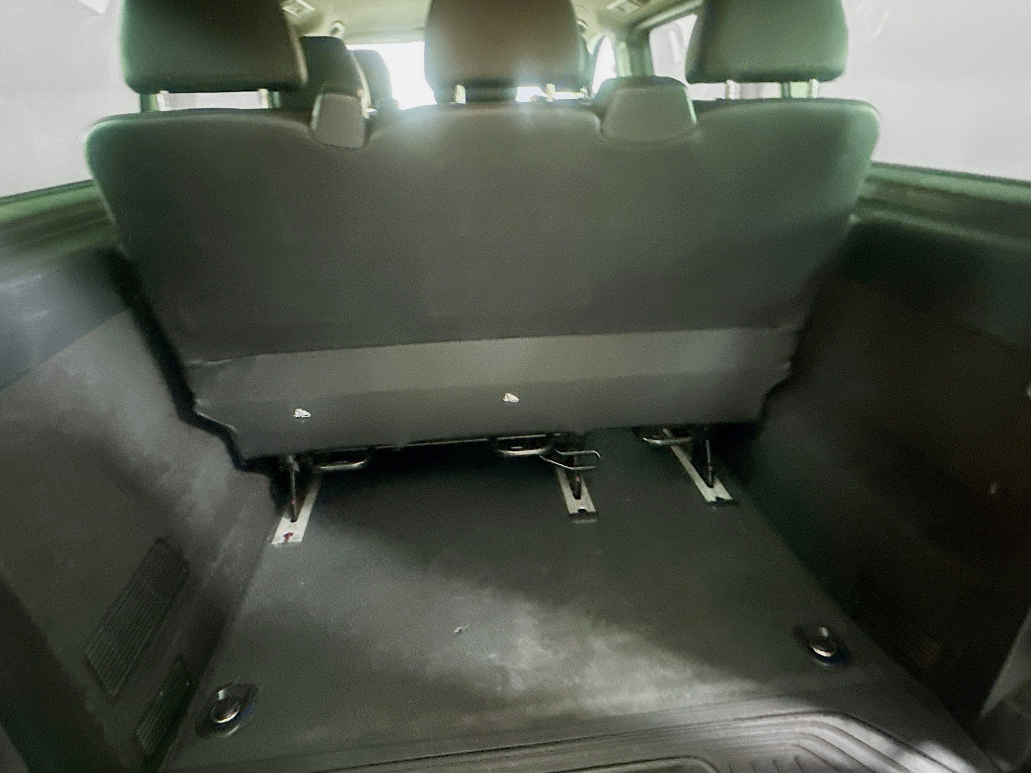 Used 2020 Mercedes-Benz Metris Passenger image 27