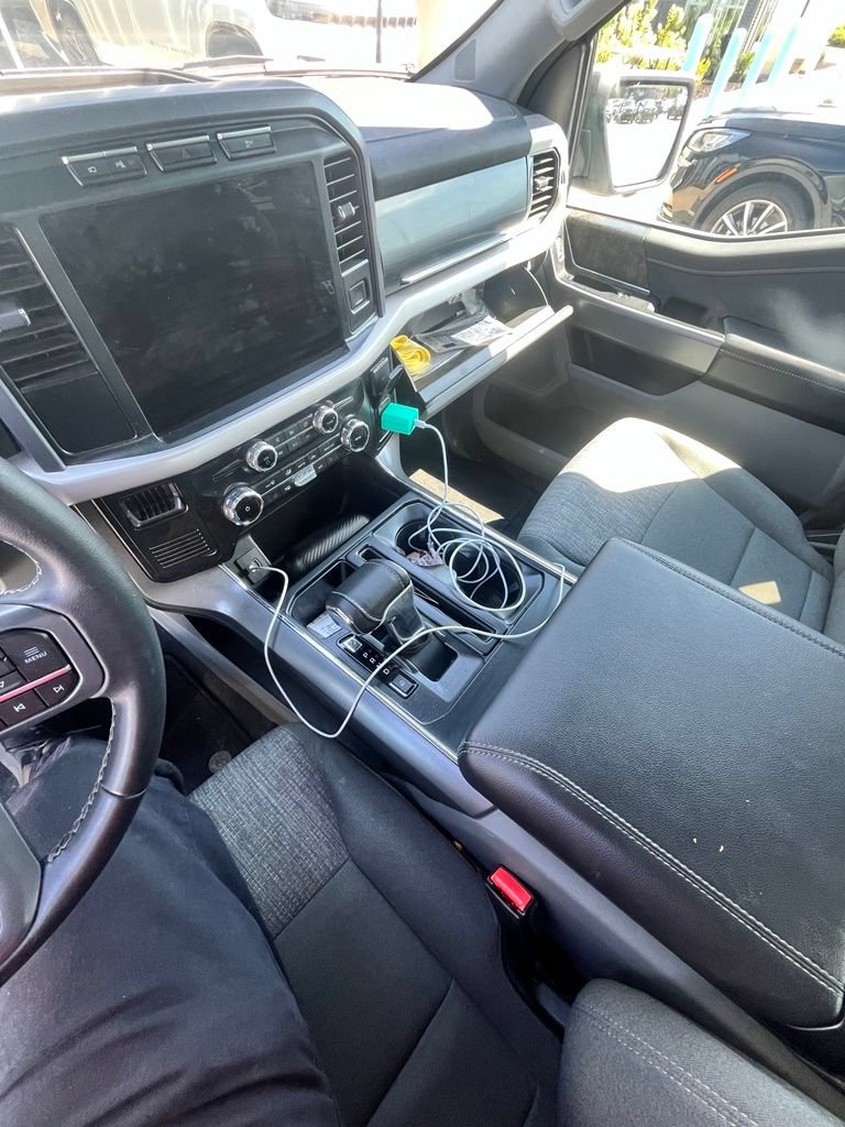 Used 2023 Ford F150 Lightning XLT AWD/4WD image 5