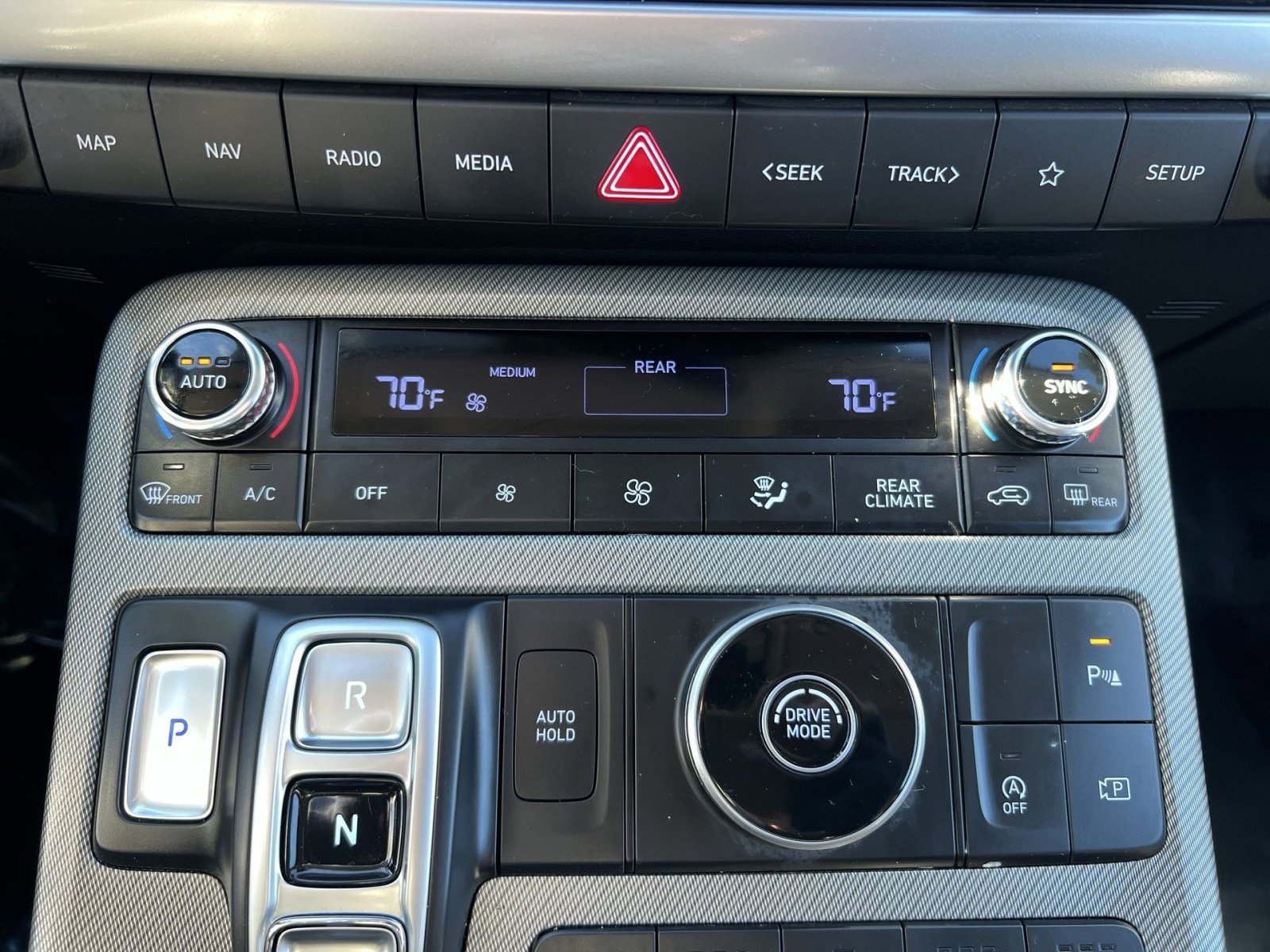 Used 2024 Hyundai Palisade SEL image 21